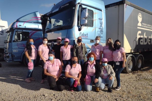 SEST SENAT e Fabet qualificam mulheres para operação de transporte de cargas